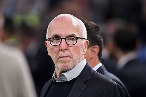 A combien s’élève la fortune de Frank McCourt ?