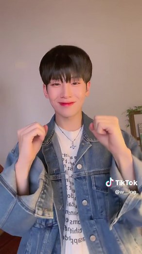 Wiggle wiggle✊🏻✊🏻 #fyp #wiggle #fypシ #tutorial #woointuto