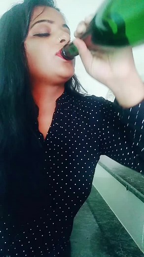 ek tere bina is duniya ki har cheez aadhuri lagti hai tum pass ho itne#SEE TRANSLATION