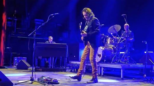 Dec 8, 2023 - "Rose of Sharon", Live at Fuzz Live Music Club in Athens, Greece Jonny Henderson 🎹 Evan Jenkins Drummer 🥁 ° ° Milam Photo Arts 🎥 | Robben Ford Music