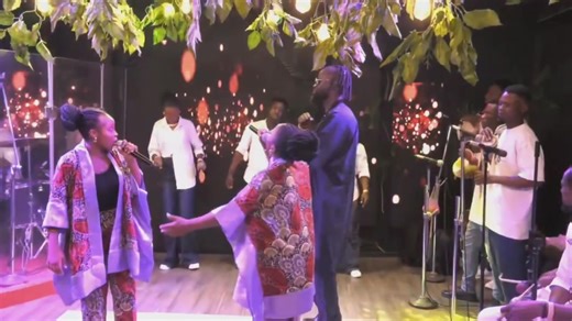 @Glorioustwins #oluwatosindwise