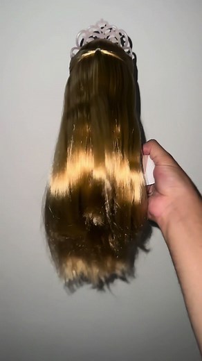 Rapunzel’s Wedding Styling Head Restore. ✨ . #barbie #12dancingprincesses #barbieinthe12dancingprincess #genevieve #doll #barbiedoll #mattel #Dollgallery #dollphotography #barbiemovies #barbieastheprincessandthepauper #fashionfever #barbiefairytopia #barbiefairytopiamagicoftherainbow