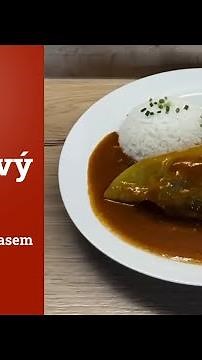 Paprikový lusk plněný mletým masem v rajské omáčce