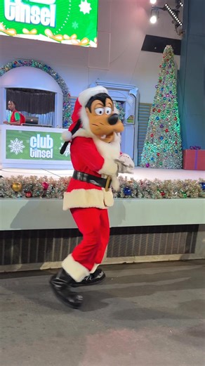 Goofy wears his Santa outfit during the Club Tinsel dance party in Tomorrowland during Mickey’s Very Merry Christmas Party. We also saw Max, Nick and Judy! And it is busy earlier in the evening, but less so as it gets later. Characters can change, a friend mentioned Chip and Dale were there too. #goofy #santagoofy #disneycharacters #tomorrowland #mickeysverymerrychristmasparty #wdwchristmas #waltdisneyworld #wdw #disneychristmas #disneyworld #wdwholidays #mvmcp #verymerrychristmasparty #magickin