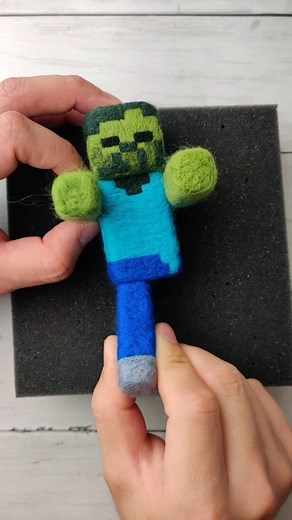 59K views · 1.1K reactions | Minecraft Zombie Satisfying Needlefelt Art #reels #minecraft #art #asmr #oddlysatisfying | Kai Crafts | Facebook