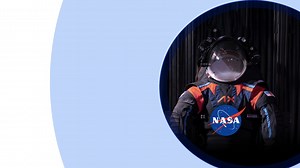 37K views · 80 reactions | Oubliez la combinaison d'astronaute blanche d'Apollo : la NASA dévoile ses habits du futur. | Le Téléjournal 18 h | Facebook