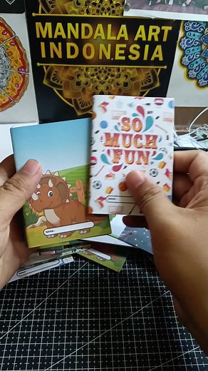 Create a Mini Book with Canva: Step-by-Step Guide