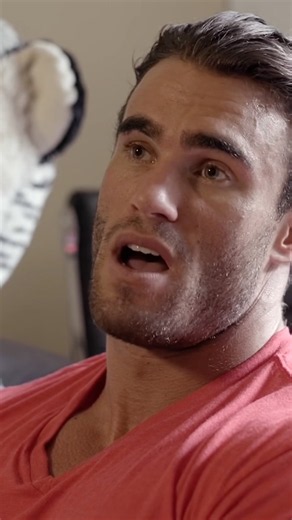 Calum Von Moger on “Darker” side of Bodybuilding. Watch Generation Iron 2 Patreon.com/GenerationIron