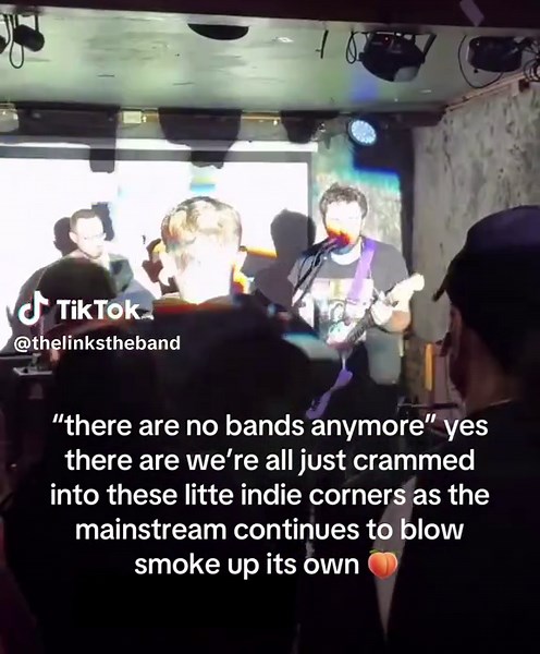 song: sela band: The Links new biggest fan: you? available everywhere, RIGHT NOW 👽 #indierock #psychrock #newbands #newmusic #surfpunk