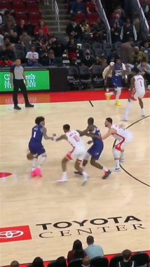 @hofapp will always get you on the right path ! Check it out! Link in bio #nba #hof