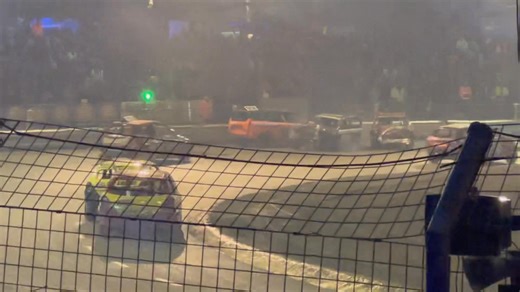 22K views · 92 reactions | 304 Harry Botfield delivered a head on to 90 Joey Holmes Jnr | Caged Bangers | Facebook