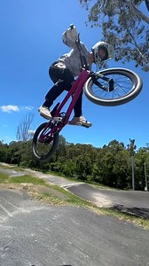 Flying into the year’s finale 𝙡𝙞𝙠𝙚… 🤩 2026, we’re ready for more #BMXRacing action! 💥 🎥 Jesse Asmus | UCI BMX Racing