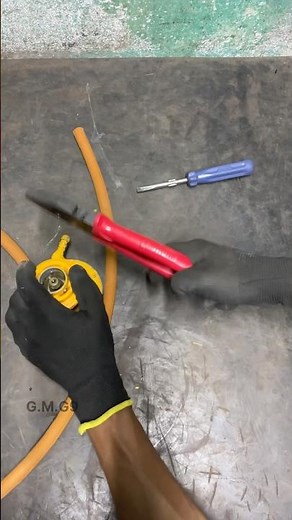 🥶How to remove regulator pipe 🤯￼ #trending #gascylender #gas #lifehacks #viral