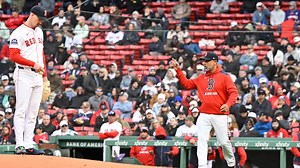 Red Sox Have 3 Weeks to Solve Bullpen Woes Before 1st Series vs. Yankees