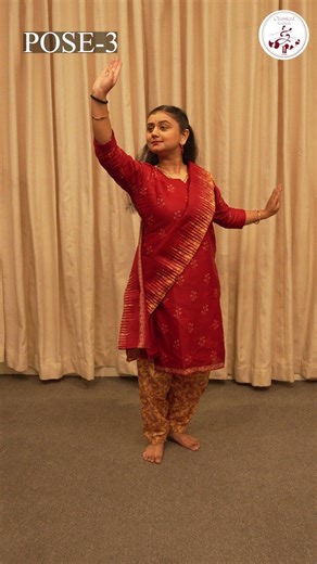 5 Graceful Kathak Poses | Classical Kathak | Indian Classical Dance #Shorts #kathak #classicaldance