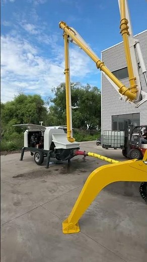 Concrete pump and placing boom working together #selfloadingmixer #concretepump#placingboom
