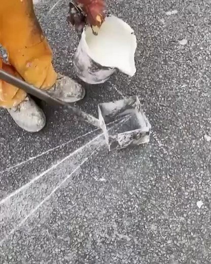 #Road Linning #Construction #CivilEngineering #TheCivilEngineering #Concrete #BrickWall