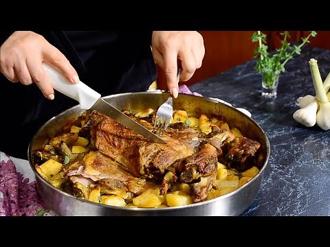 Κατσικάκι ψητό στο φούρνο με πατάτες