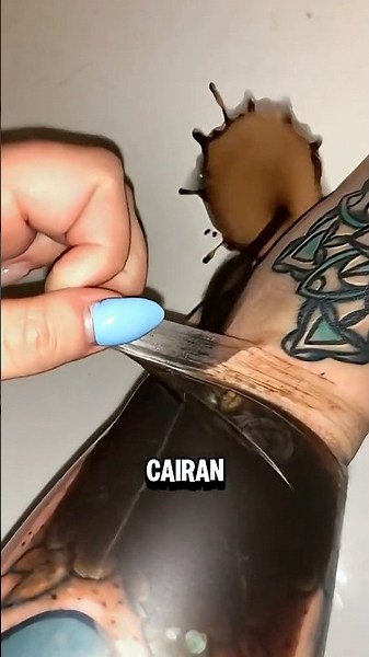 Why Do Strange Bubbles Appear on New Tattoos⁉️😱