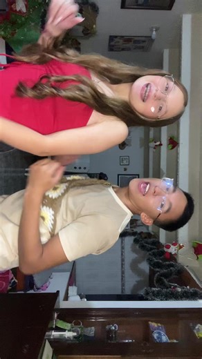 @.valexx_a.5 #muevelo #kaliuchis