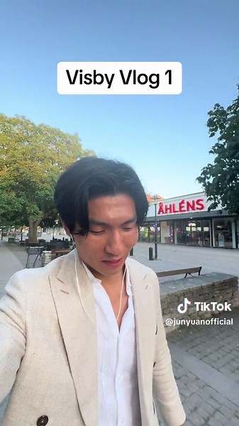 Exploring Visby: A Scenic Urban Stroll