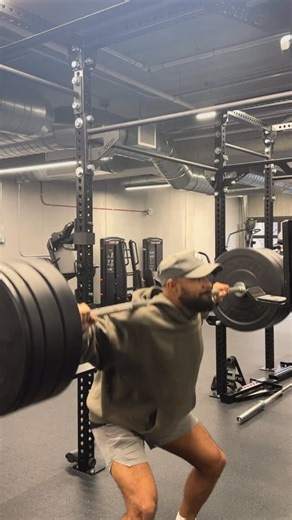 12 reactions | Or a different squat variation but make sure you’re squatting Link in bio for training resources. Free week of 1:1 online training. Free Week includes: ✅ Movement Assessment through fundamental patterns ✅ Personalized Programming ✅ Optional Fitness Tests ✅ Fitness App - get all your questions answered through the chat function | Beach Movement & Performance LLC | Facebook