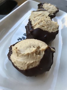 Recipe: Peanut Butter Buckeyes Candy