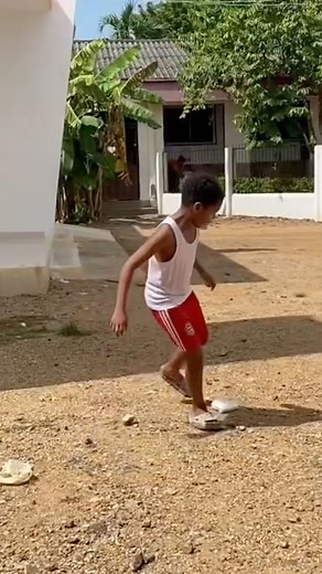 El niño de bajos recursos #historiasdevida #shorts #shortviral