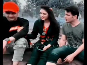 The way she grabbed his hand 🙈🥺