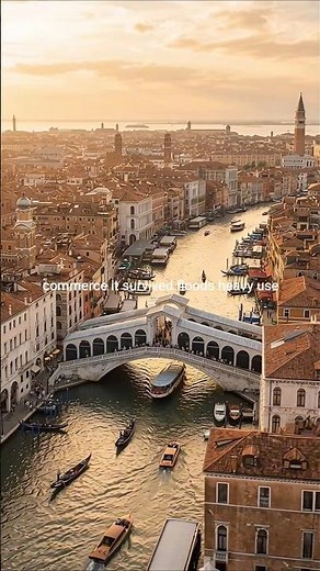 Rialto Bridge: Venice’s Historic Icon Over the Grand Canal 🇮🇹✨ #RialtoBridge #Shorts
