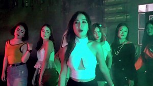 38K views · 599 reactions | PAUM LOJ PAUM LOJ POOG POOG | XAWS KHAUB NCAWS HMOOB | Facebook