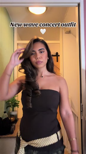 Stylish New Wave Concert Outfit Ideas for Women