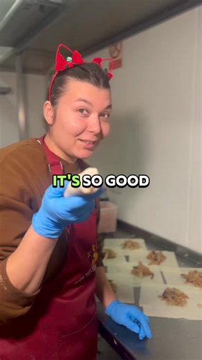 All our #springrolls are #freshly #made #daily have you tried our Duck Spring Rolls freshly made by Patty it’s super tasty try them tonight xx #chinesetakeaway | Asian Kitchen