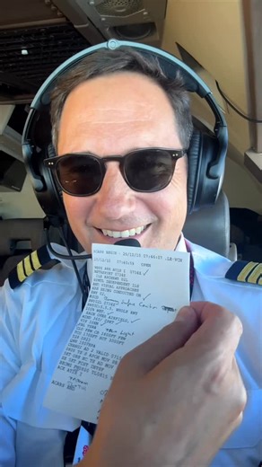Captain Joe ✈️ Your wingman to become a pilot on Instagram: "✅WHY YOU NEED TO KNOW YOUR WEATHER ABBREVIATIONS✅ So in the top line you can see the date and time I requested the ATIS and from which aircraft. Next we have the airport we requested the weather from, so in our case WSSS for Singapore, and it’s the Arrival ATIS with the information identification India, which was published at 0734Zulu. Then the expected approach, so here the ILS 02 Left and that simultaneous independent visual approach