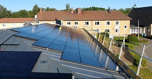 Photovoltaik Montage auf Stehfalzdach mit TRI-STAND