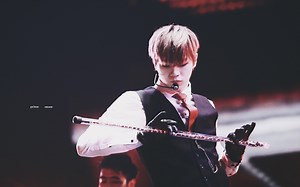 【姜丹尼尔】190125 不允许你没看过！Wanna One Concert [Therefore] 尼尔特别舞台Rainism 4K饭拍+小视频合集17P