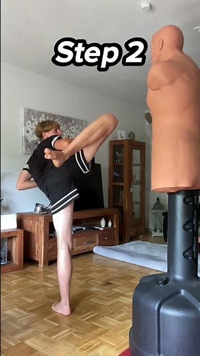 Mikey‘s roundhouse kick tutorial🔥#martialarts #shorts