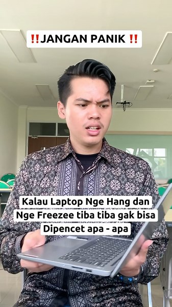 Dimas Chairullah, S.Sos.,CPS II Education Influencer II MC/Host on Instagram: "‼️ JANGAN PANIK , KALAU LAPTOP KAMU TIBA TIBA NGEHANG ATAU NGEFREEZE, CUKUP TEKAN TOMBOL KOMBINASI INI ‼️ Siapa nih yang laptopnya lagi asik asik buat tugas tiba tiba nge freeze , ngehang gak bisa di pencet apa-apa STOP LANGSUNG TEKAN TOMBOL ON / OFF, pakai tombol kombinasi inij, JANGAN BILANG KAMU BARU TAHU jangan Lupa Follow aku untuk memdapatkan tips dan informasi menarik lainnya🙏🏻 #fyp #reels #trending #tips #tr