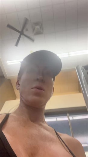 Amber Lynn®️ (@amberlynn.media)’s videos with MUSCLE MOMMY - Shad3z & Talise Harris