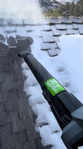How to walk up a snowy roof. #construction #fyp #diy