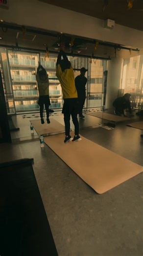 高地トレーニングStudio.Green・Terrace I グリーンテラス 横浜 低酸素 ジム on Instagram: "✨当店最年少のお客様✨ HIITのクラスにご参加いただきました☺️👏 一生懸命レッスンに集中していて とっても素敵なお子様！！スタッフ一同メロメロです🧡 #hiit #greenterrace #高地トレーニング #横浜ジム #横浜駅 低酸素ジム 高地トレーニング横浜 免疫力アップ ミトコンドリア 心肺機能向上 持久力 スタミナ トレーニング 横浜ランニング 横浜ウォーキング ランナーさんと繋がりたい 高効率 時短 コウトレ 低酸素ジム横浜 beauty ヨガホイール ヨガ エアリアルヨガ ピラティス トレーニングバイク ストレッチ エアロバイク フィットネスバイク キックボクシング ボクシング"