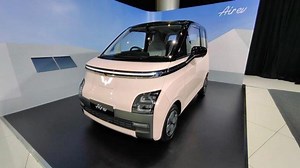 First Impressions Mobil Listrik Mini Wuling Air EV, Tampak Mungil dari Luar, Lega di Dalam - Tribunnews.com