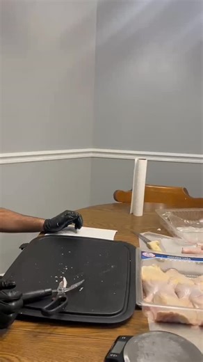 Some competition BBQ chicken leg trimming! #upinsmokersbbq #viral #kcbs #bbq #chicken #fyp #fypシ #fypage #trimming #bellandevanschicken | Up In Smokers BBQ