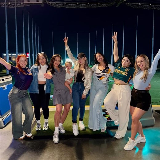 66K views · 655 reactions | When you feel your best, you shine from the inside out. And it all begins with believing in yourself.  Together, we’re stronger, and with the right support, everything is possible. Be a part of a community that supports you every step of the way. Find out more at https://hrbl.me/4j7mkTT | Herbalife | Facebook