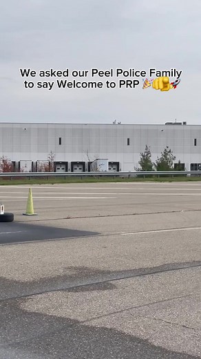 Embracing diversity, one language at a time! Our Peel Police family welcomes you in a multitude of languages. 👮🚨🚓 Join us in fostering a strong, inclusive community. #PeelPolice #DiversityMatters