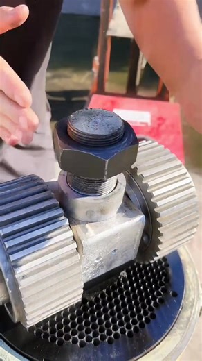 153K views · 296 reactions | Hand-rub a super simple and easy-to-use pellet feed making artifact #Everything can be hammered #Feed pellet machine #Pellet feed #Aquaculture equipment | New Tecnology | Facebook