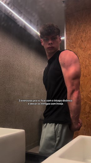 Todos os exercícios unilaterais pra preservar a simetria #treino #exercicio #triceps #gym #shape