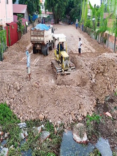 24K views · 247 reactions | Excavator Bulldozer #bulldozer #construction #excavator #heavyequipment #earthmoving | Excavator Bulldozer | Facebook