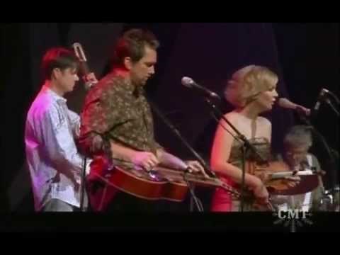 Alison Krauss & Union Station — "Gravity" — Live | 2005