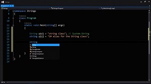 What is the difference between String and string in C#?